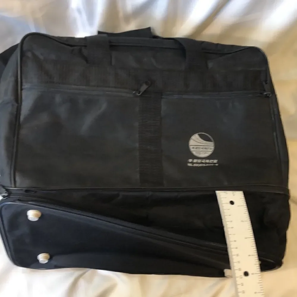 TRAVEL BAG EXPANDABLE NYLON adjustable shoulder strap Kwang Myung Tour USED